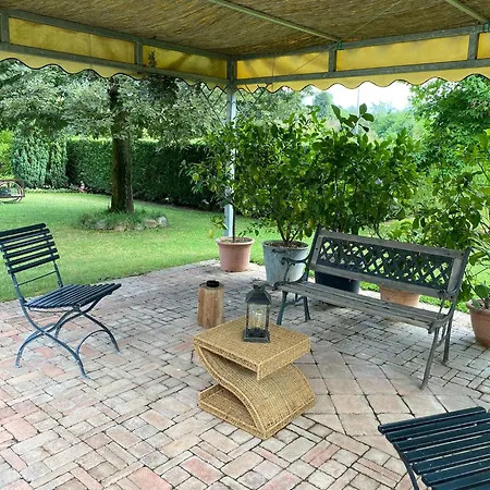 Casa San Lorenzo Πανσιόν San Lorenzo (Cuneo)